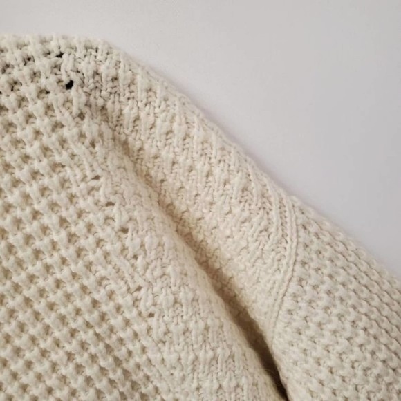 Cozy Spring Madewell Cream Sweater - Picture 5 of 9